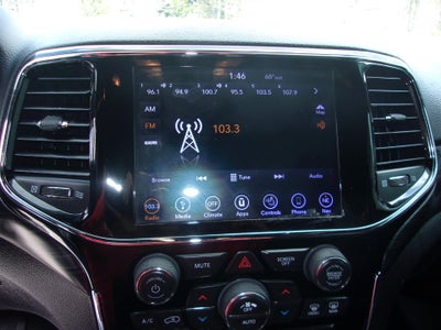 2019 Jeep Grand Cherokee Laredo 4x4