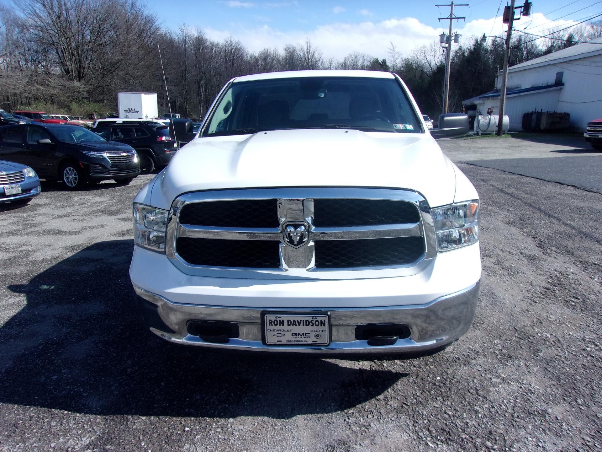 2023 RAM 1500 Classic SLT 4x4 Crew Cab 5'7" Box