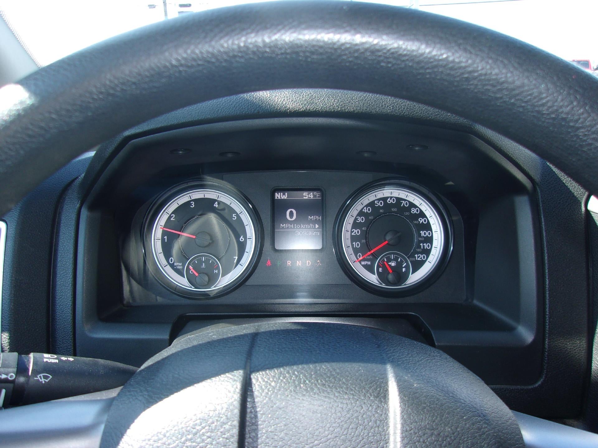 2023 RAM 1500 Classic SLT 4x4 Crew Cab 5'7" Box