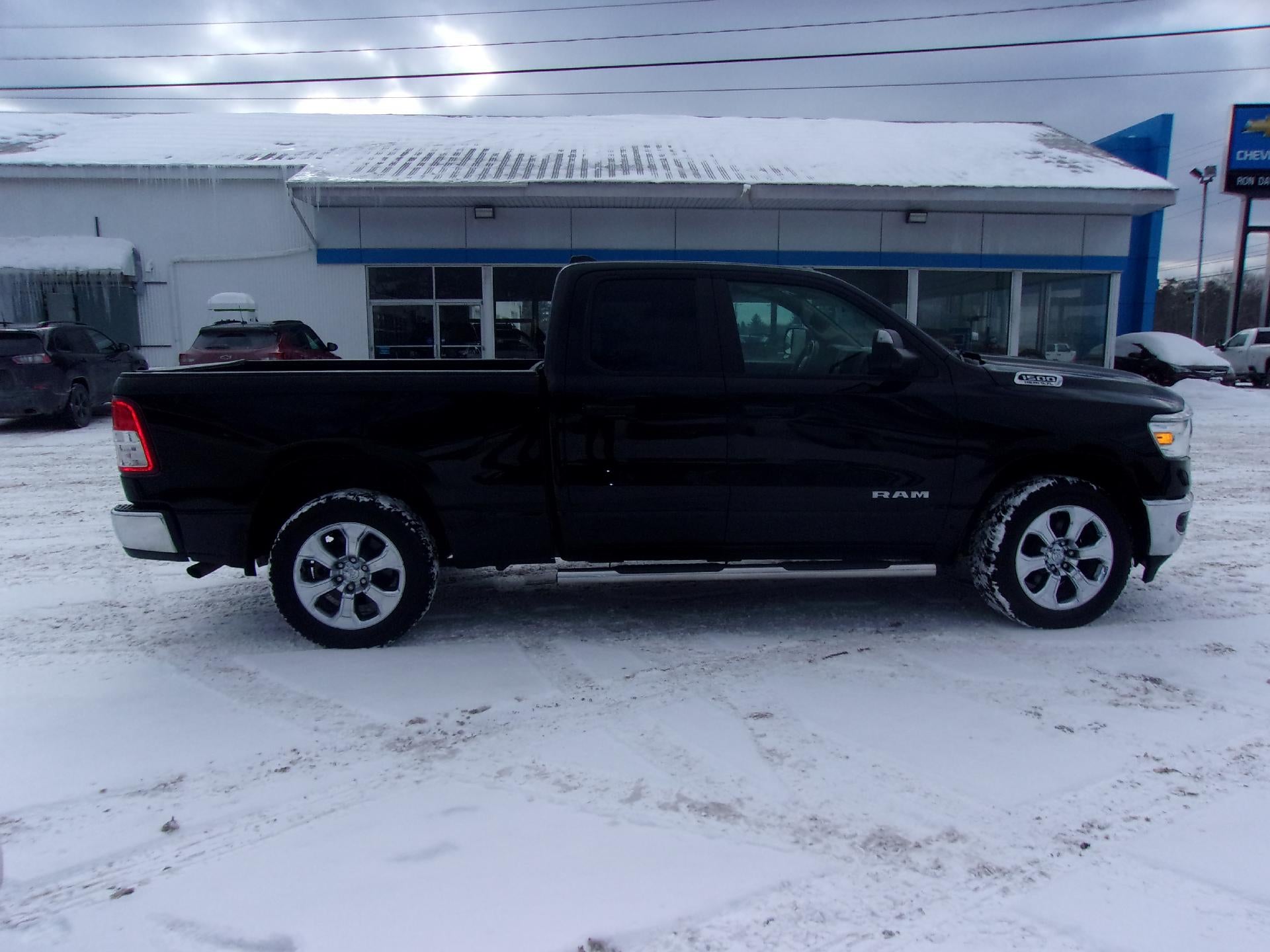 2021 RAM 1500 Tradesman 4x4 Quad Cab 6'4" Box