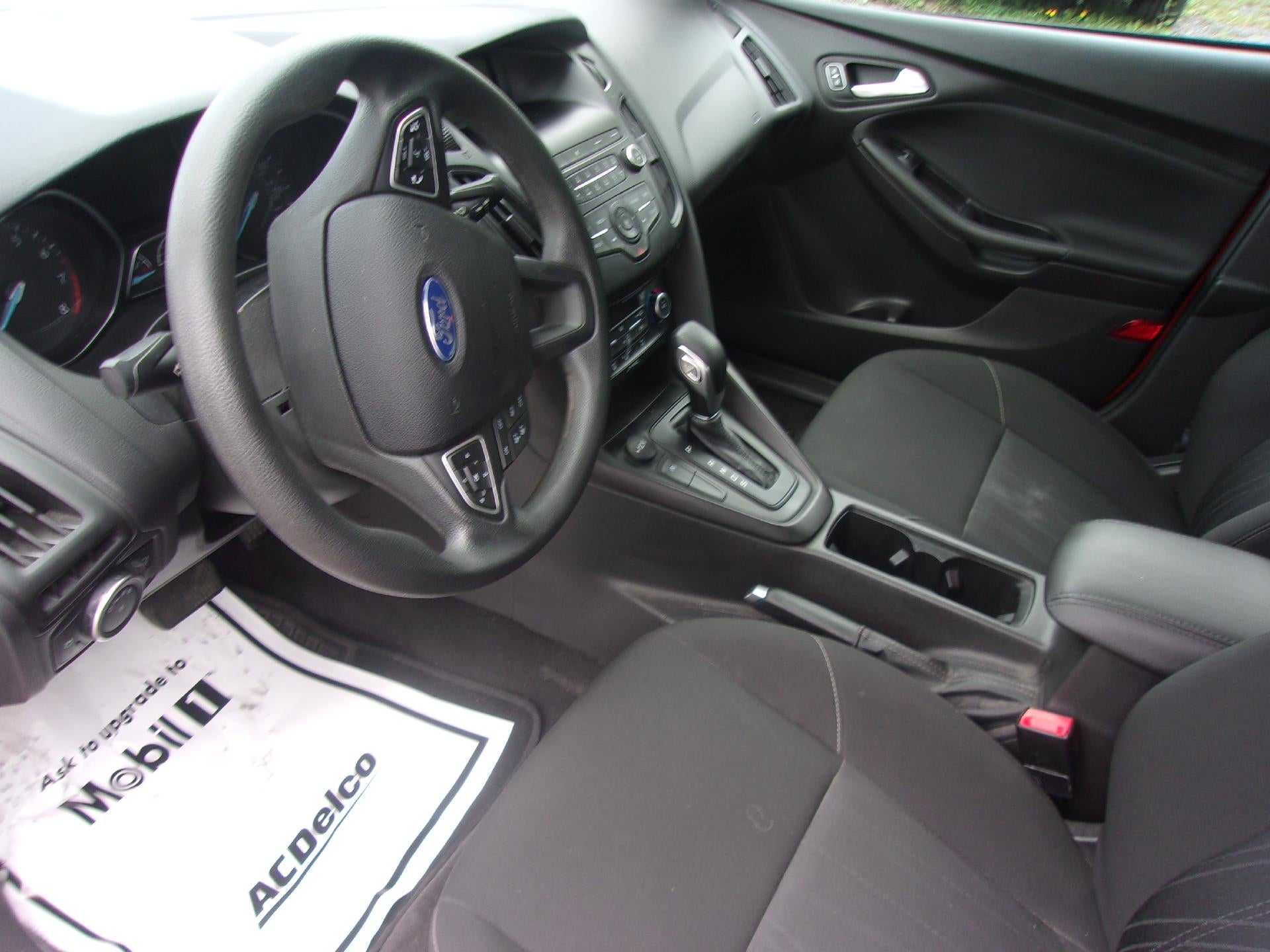 2018 Ford Focus SE Sedan