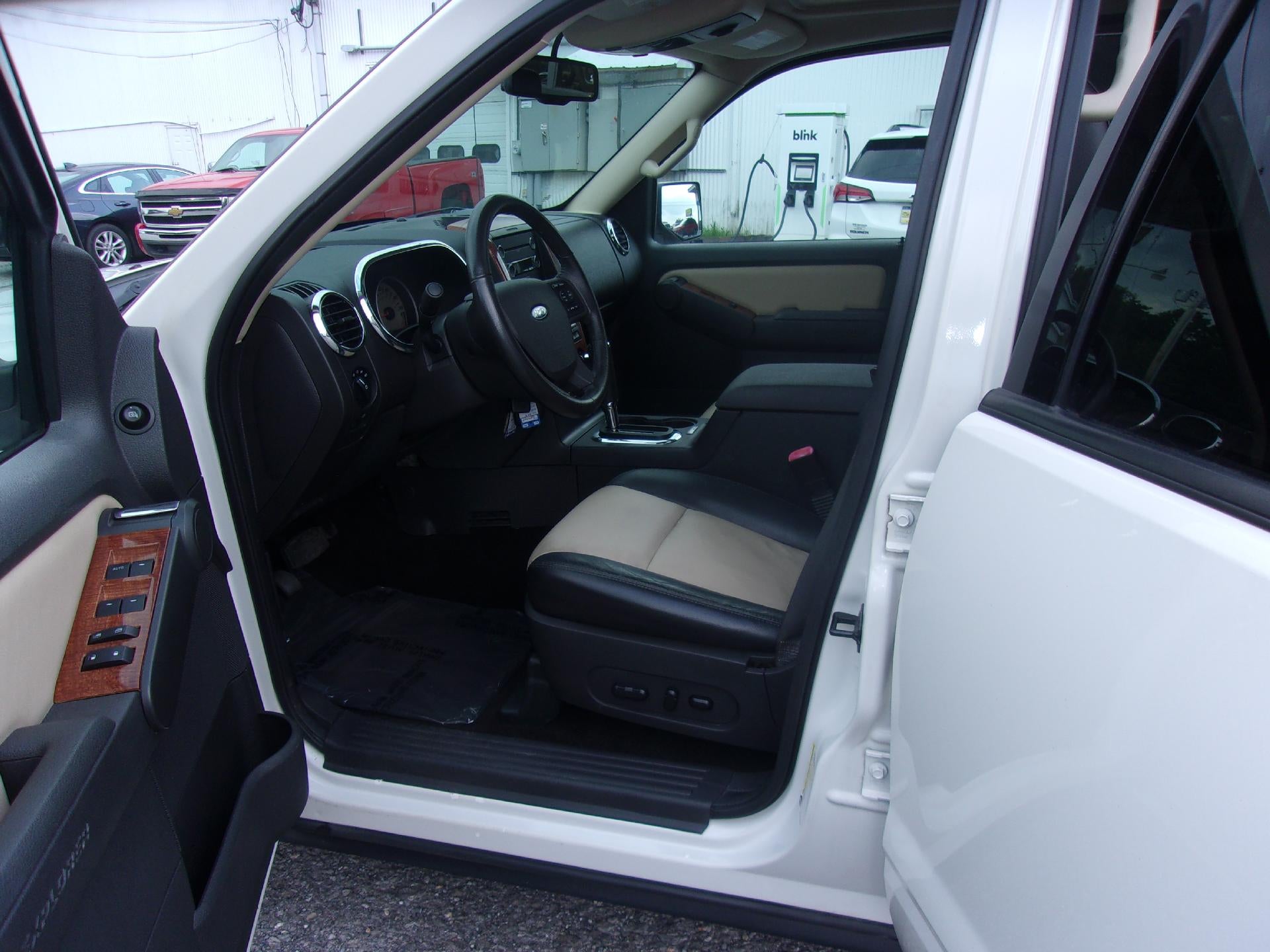 2008 Ford Explorer 4WD 4dr V6 Eddie Bauer