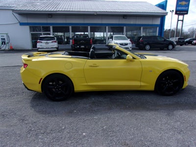 2017 Chevrolet Camaro 2dr Convertible 2LT