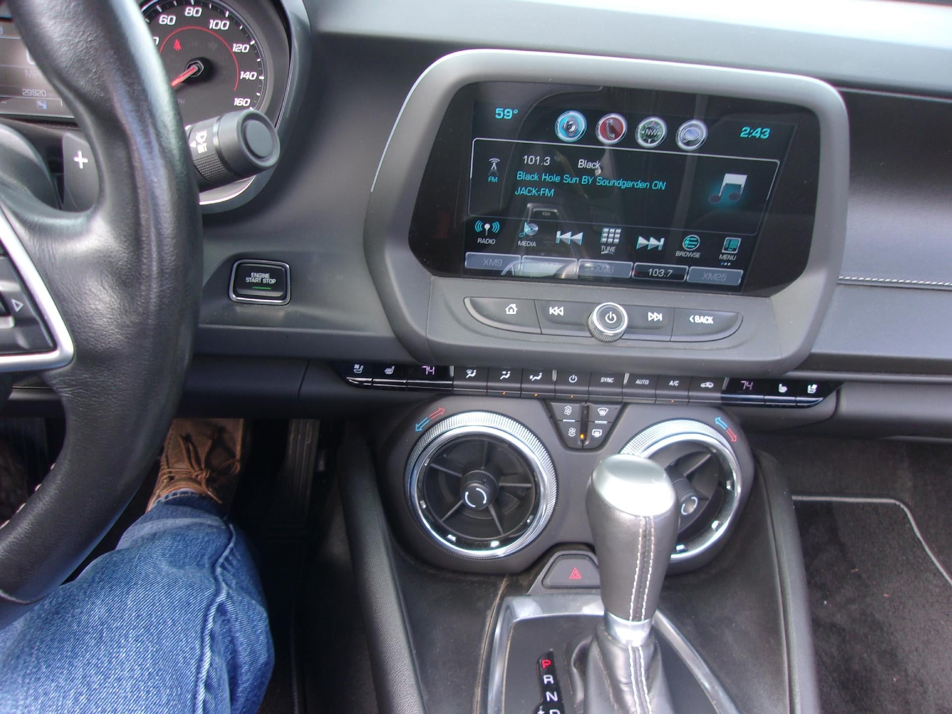 2017 Chevrolet Camaro 2dr Convertible 2LT