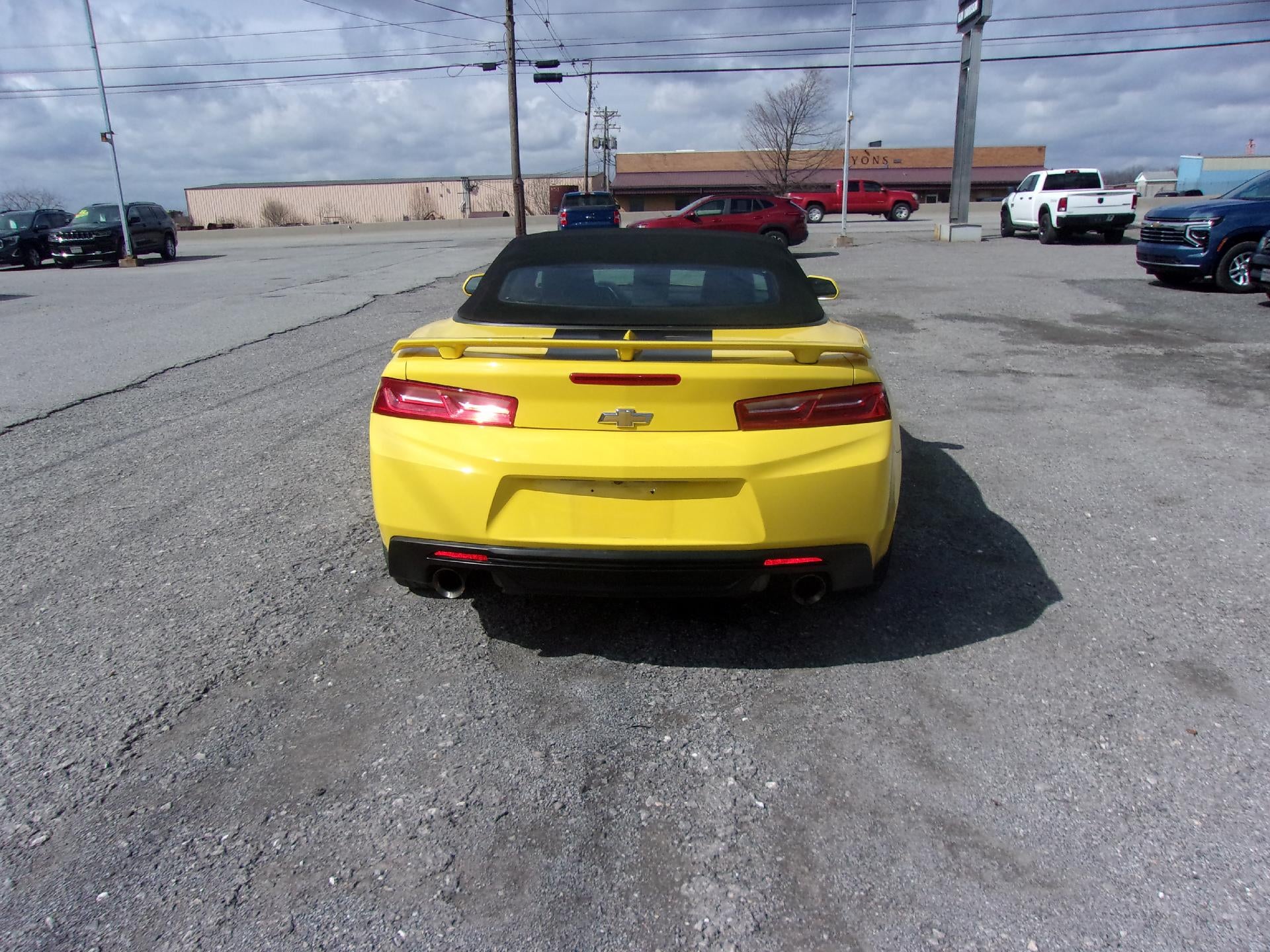 2017 Chevrolet Camaro 2dr Convertible 2LT