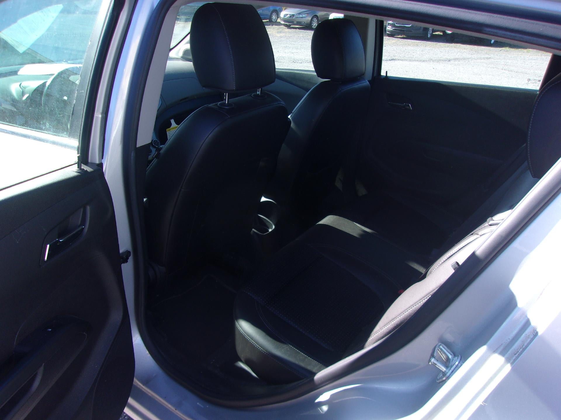 2016 Chevrolet Sonic HATCHBACK