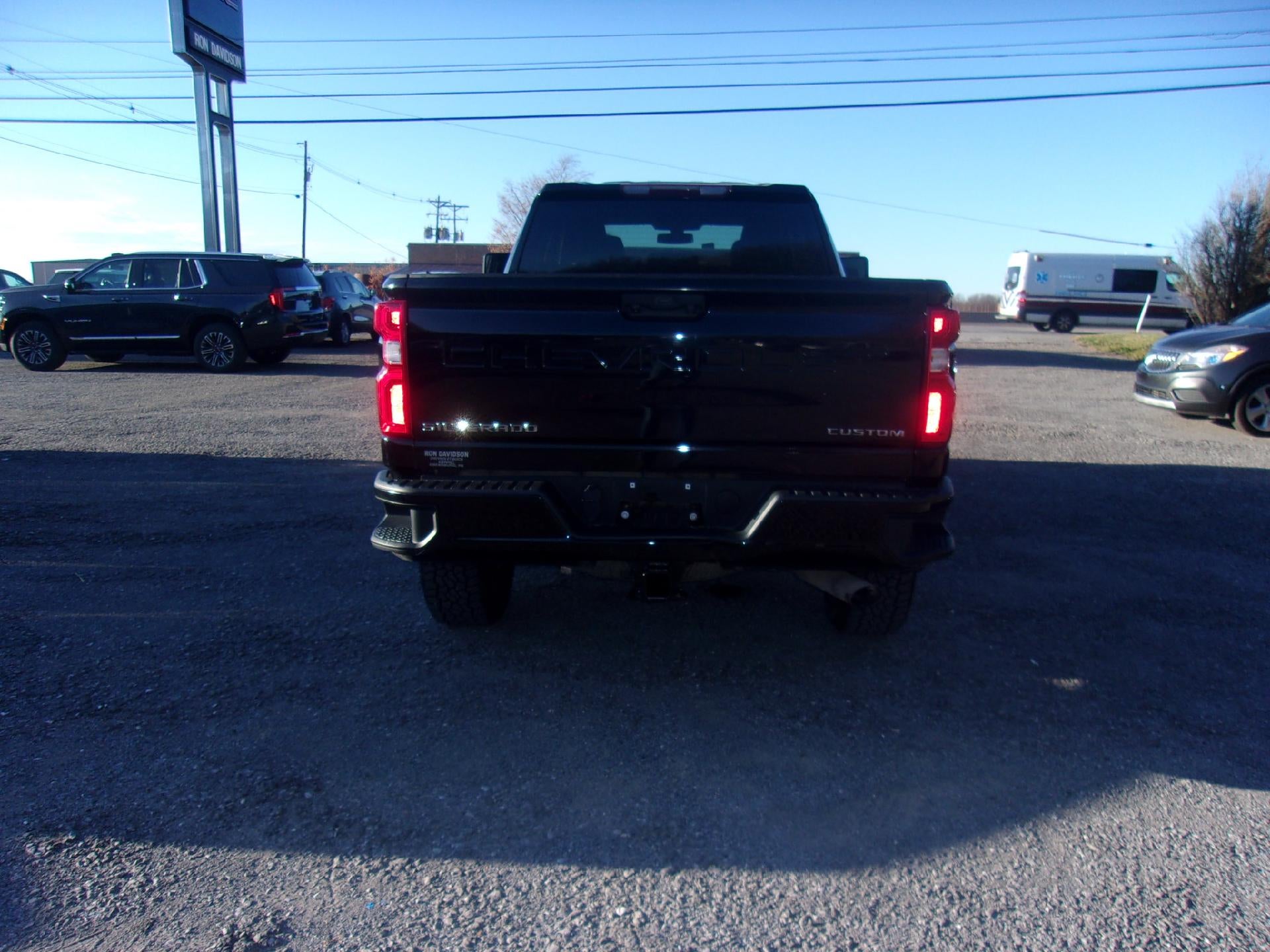 2020 Chevrolet Silverado 2500 HD Double Cab Standard Box 4-Wheel Drive Custom