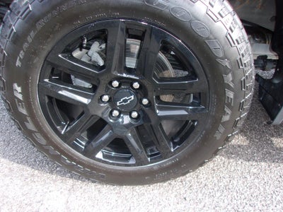 2023 Chevrolet Silverado 1500 Crew Cab Short Box 4-Wheel Drive Custom