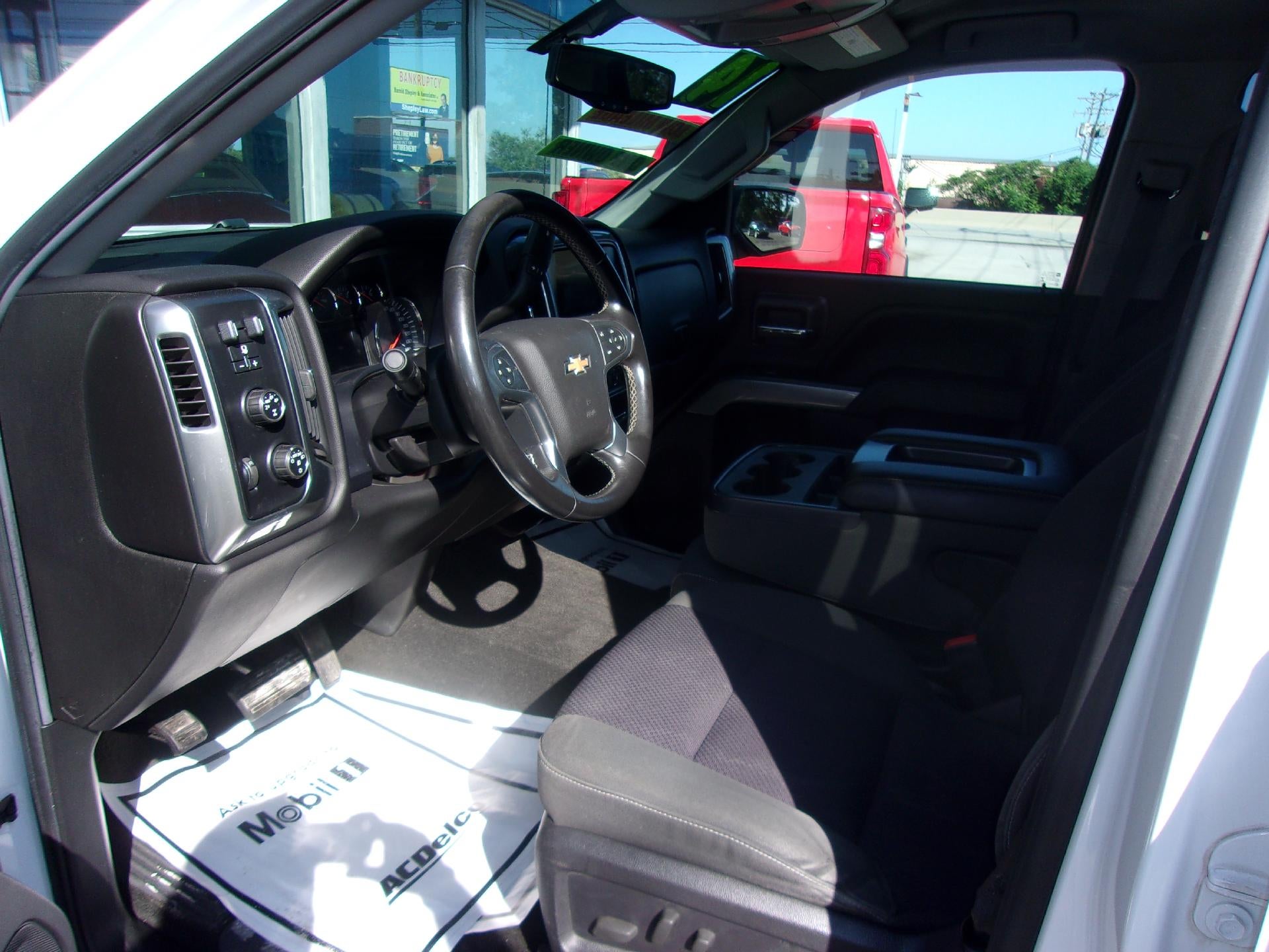 2014 Chevrolet Silverado 1500 Double Cab Standard Box 4-Wheel Drive LT w/1LT