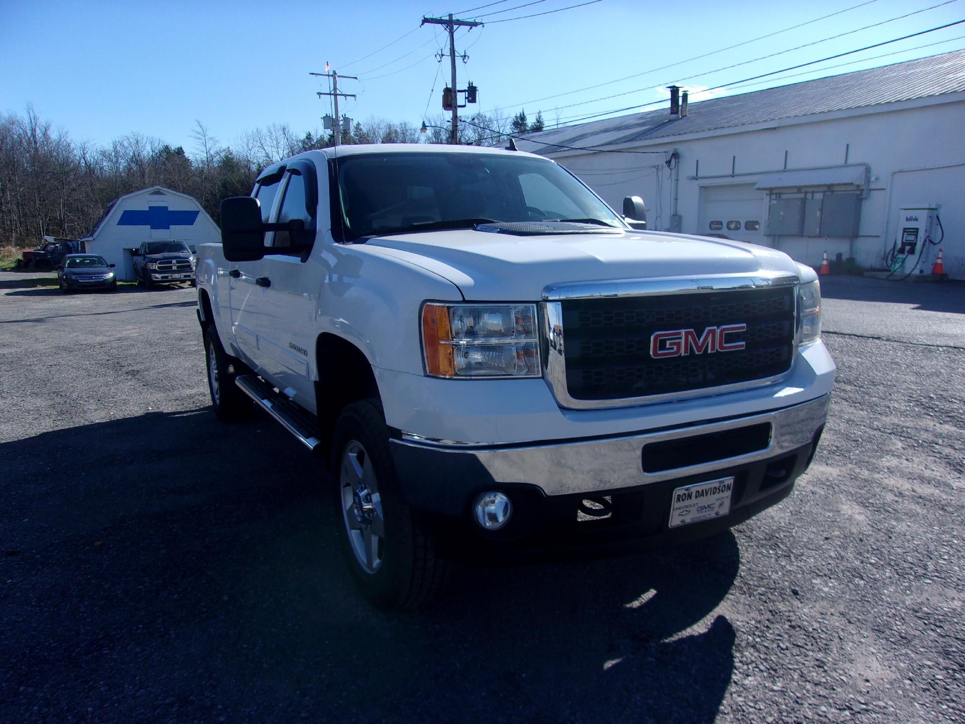 2011 GMC Sierra 2500 HD Crew Cab Standard Box 4-Wheel Drive SLE