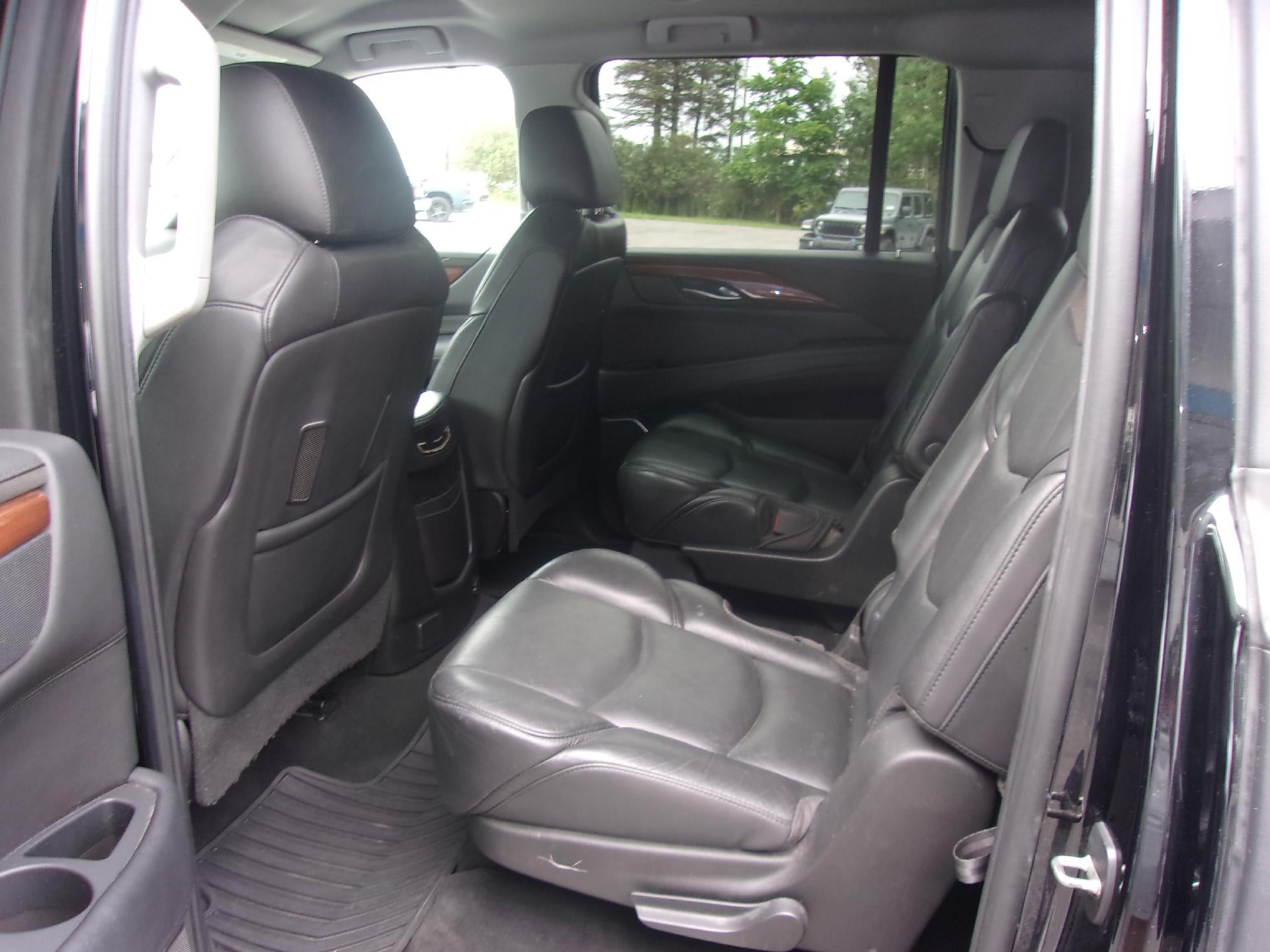 2017 Cadillac Escalade ESV 4WD