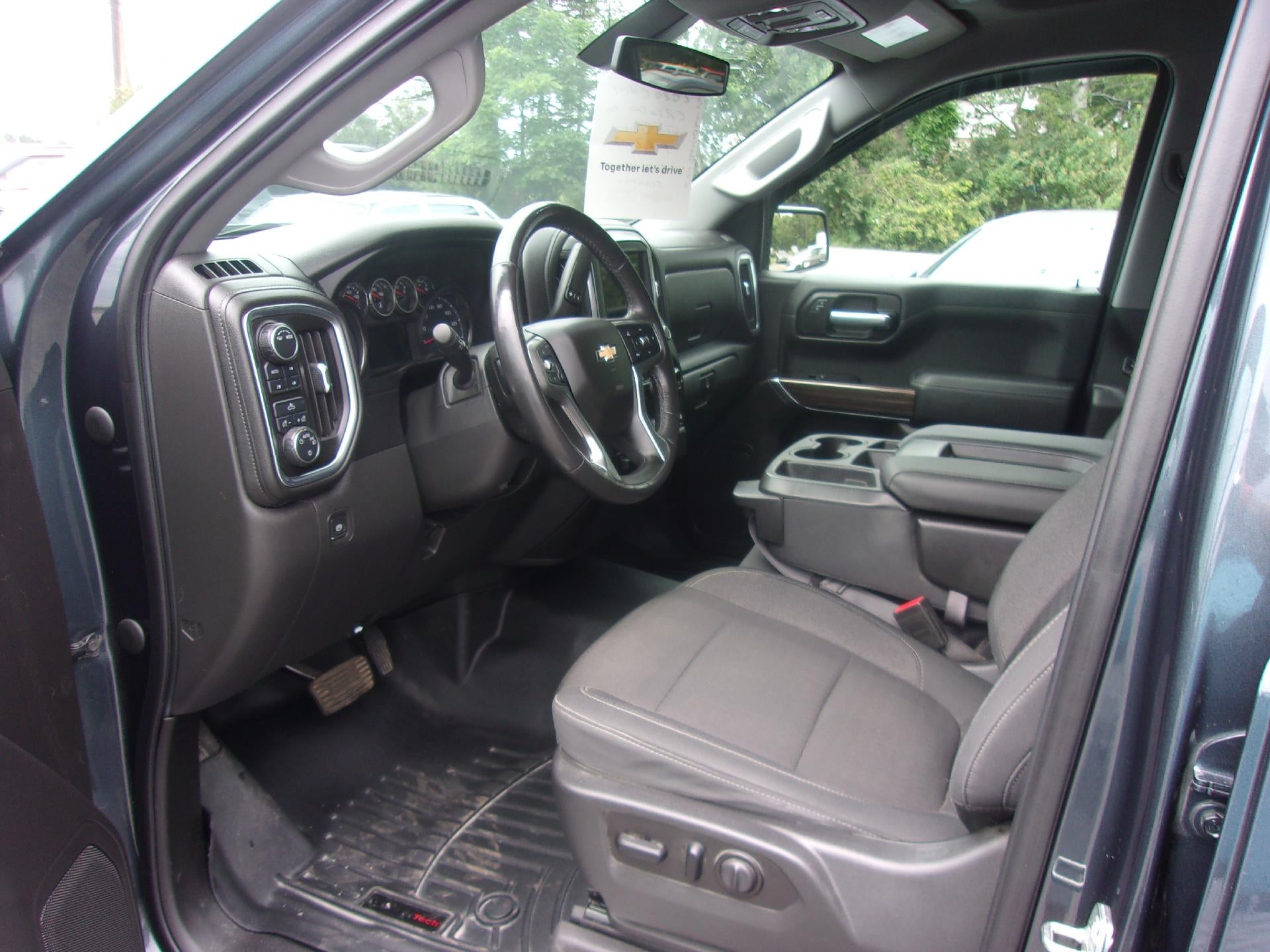 2020 Chevrolet Silverado 1500 Crew Cab Short Box 4-Wheel Drive LT
