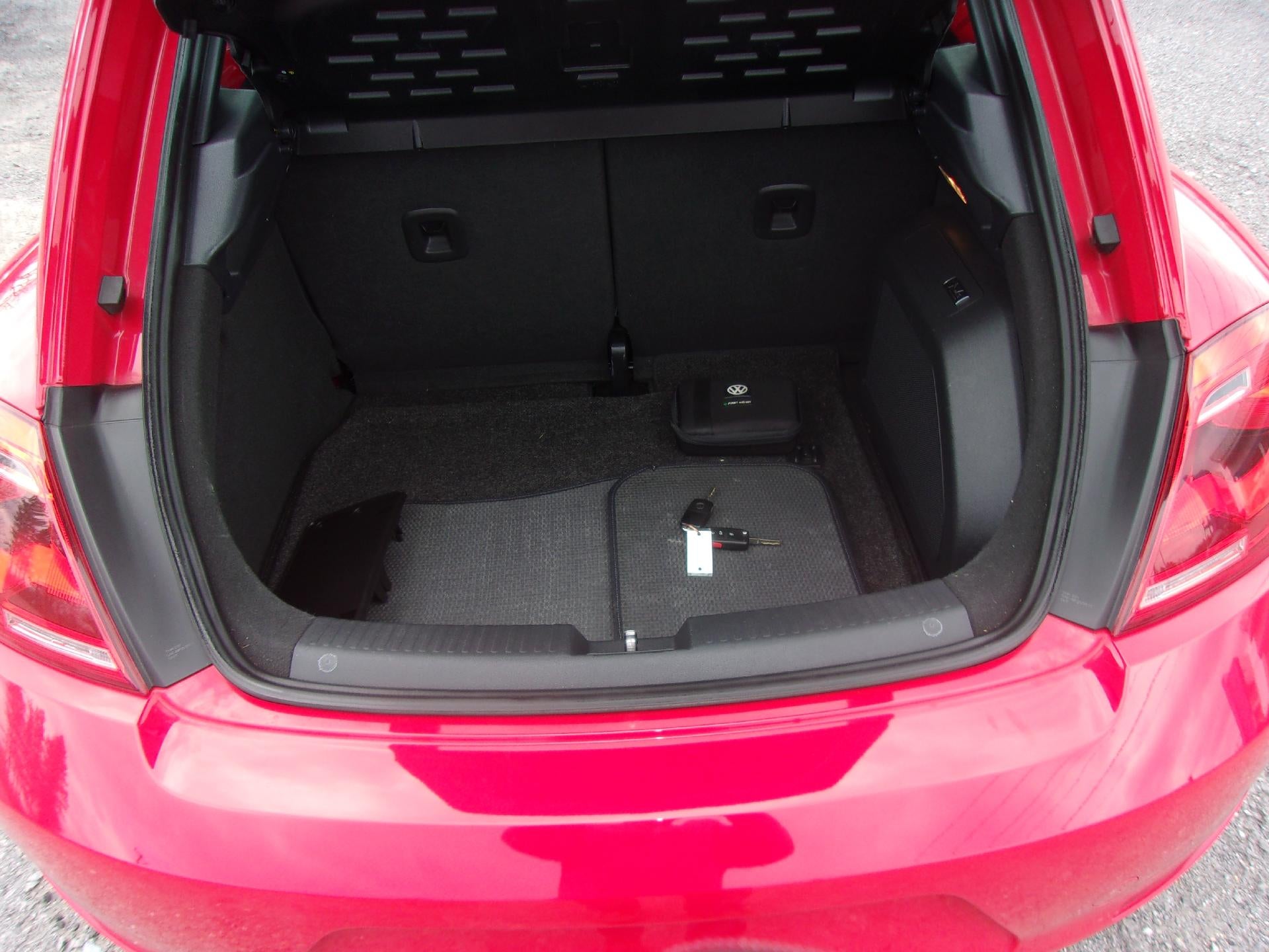 2014 Volkswagen Beetle 2dr Man 2.0L TDI