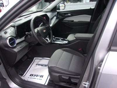 2025 Chevrolet Trax FWD 4dr LT
