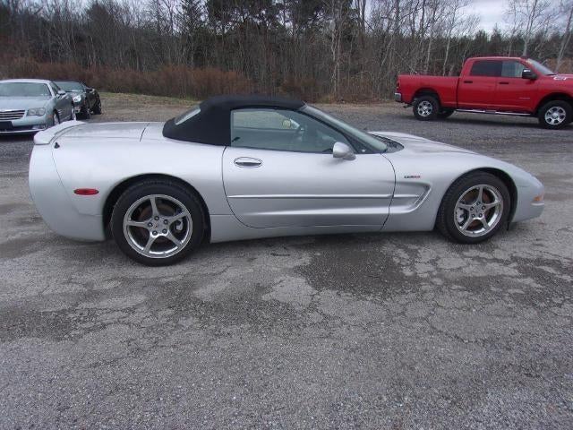 2003 Chevrolet Corvette Base