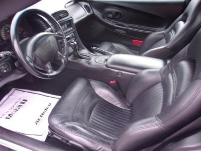 2003 Chevrolet Corvette Base